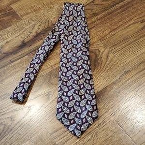 Mens Stonehenge burgundy silk tie